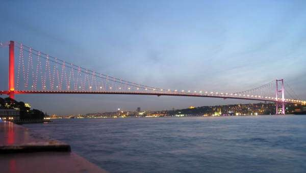 Bosphorus Bridge (Turquía)